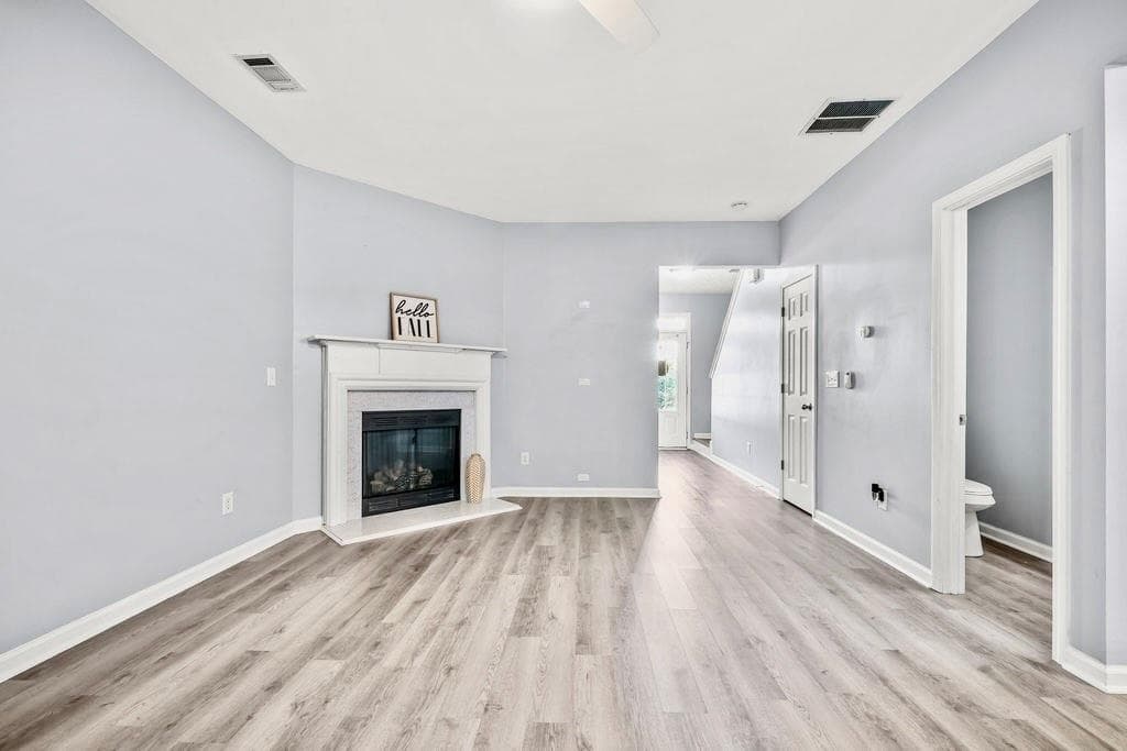 3 bedroom, 3 bathroom, 1,748 sq ft single family residence for sale at 100 Oleander Way, Canton, GA 30114 — photo 8