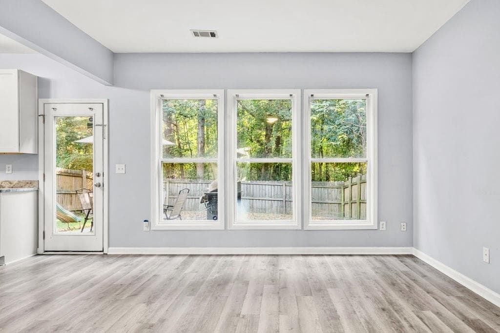 3 bedroom, 3 bathroom, 1,748 sq ft single family residence for sale at 100 Oleander Way, Canton, GA 30114 — photo 10