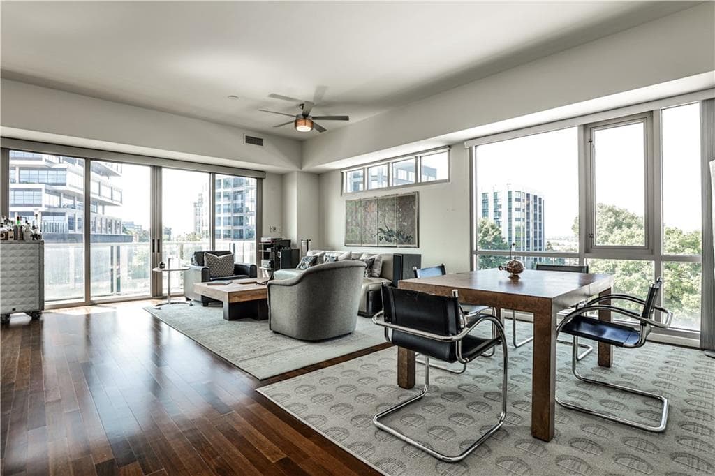 2 bedroom, 2 bathroom, 1,450 sq ft condominium for sale at 1100 Howell Mill Road 614, Atlanta, GA 30318 — photo 2