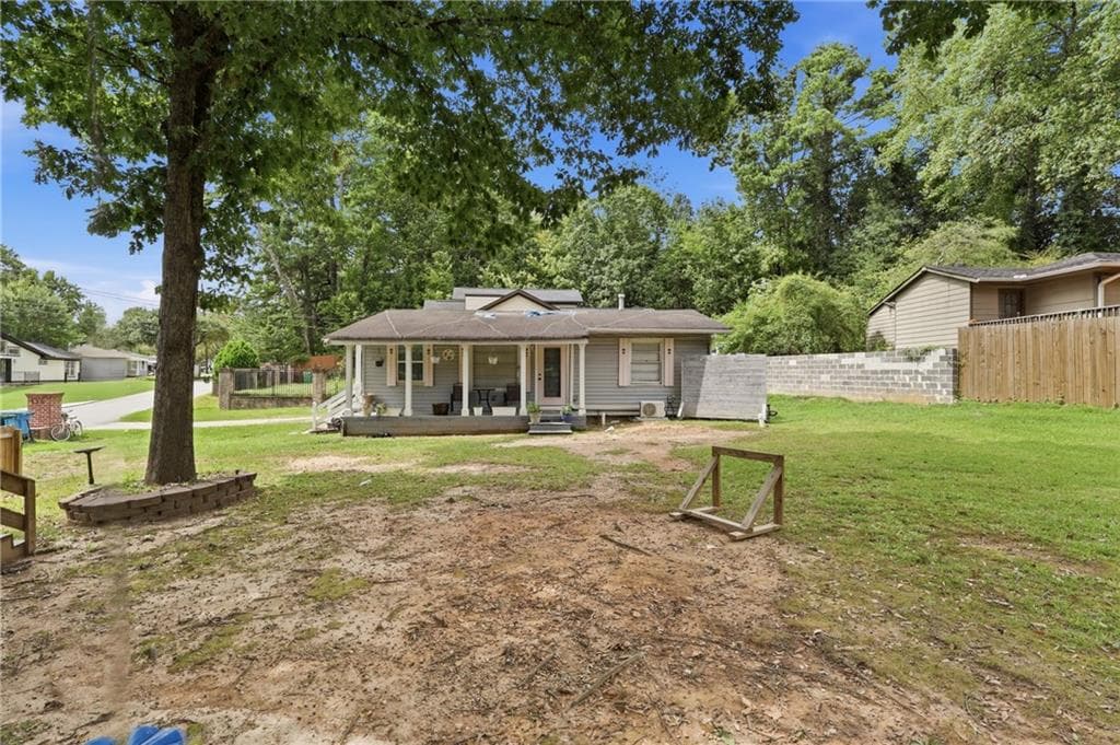 3 bedroom, 1 bathroom, 864 sq ft single family residence under contract at 135 N Woodland Drive, Atlanta, GA 30340 — photo 6