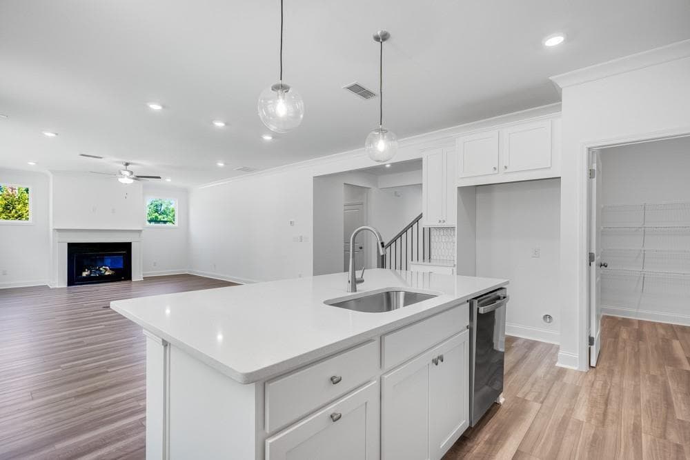4 bedroom, 4 bathroom, 2,696 sq ft single family residence for rent at 3372 Burkston Place, Buford, GA 30519 for $3,100 a month — photo 4