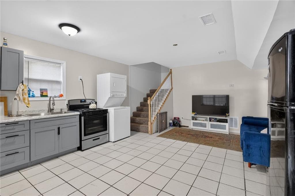 3 bedroom, 3 bathroom, 1,472 sq ft single family residence under contract at 1845 Waldrep Circle, Marietta, GA 30060 — photo 10