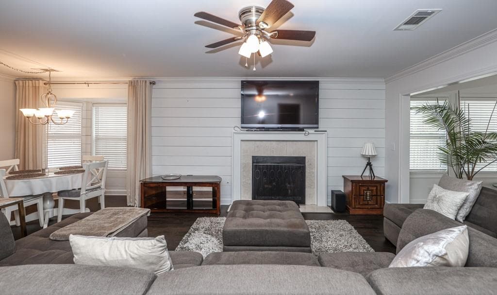 2 bedroom, 2 bathroom, 1,647 sq ft townhouse for rent at 5019 Village Green Way, Alpharetta, GA 30009 for $2,500 a month — photo 6
