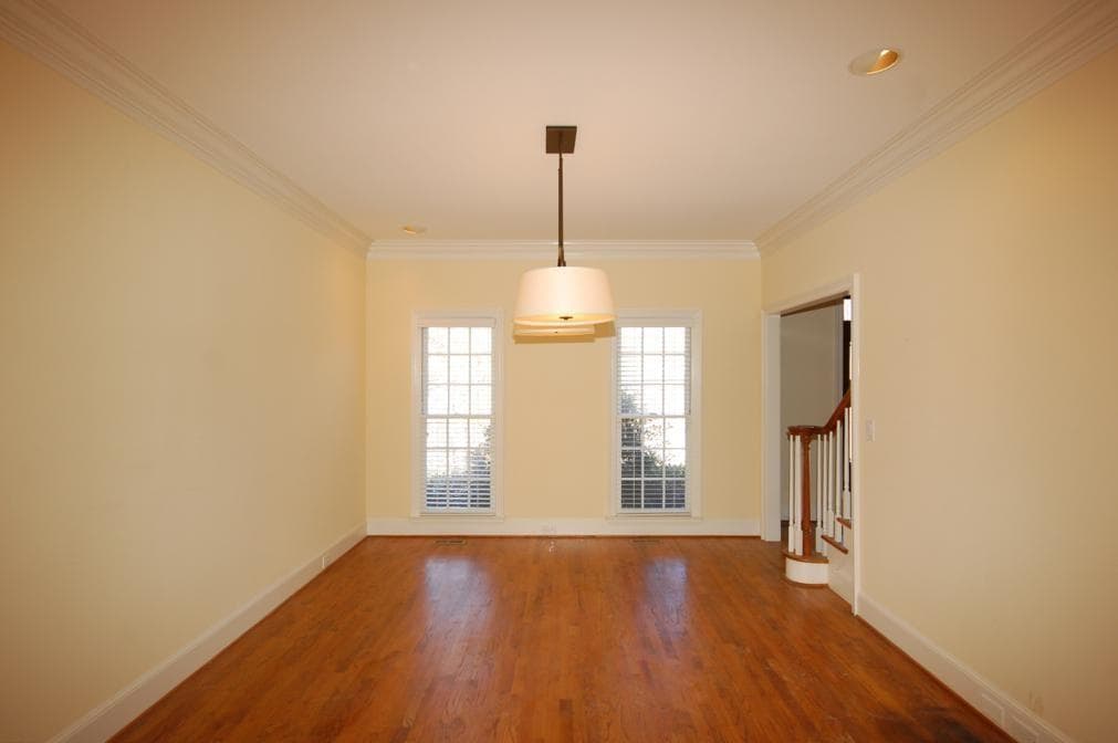 4 bedroom, 5 bathroom, 3,358 sq ft single family residence for rent at 105 View Hill Court, Sandy Springs, GA 30350 for $4,500 a month — photo 4