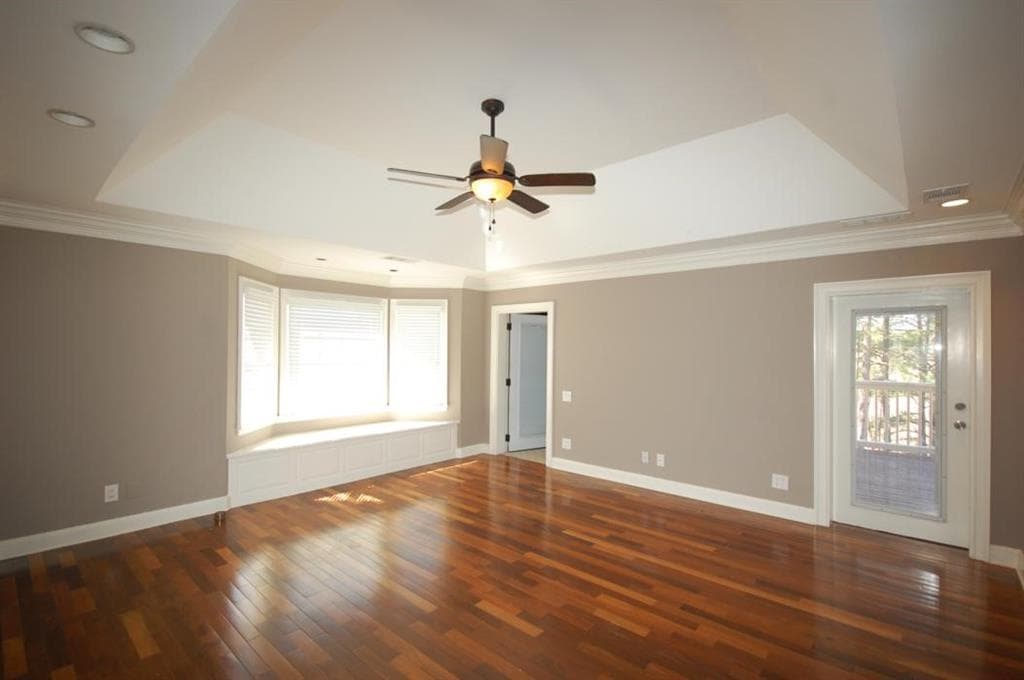 4 bedroom, 5 bathroom, 3,358 sq ft single family residence for rent at 105 View Hill Court, Sandy Springs, GA 30350 for $4,500 a month — photo 6