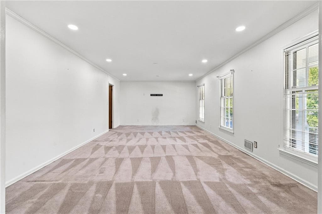 4 bedroom, 4 bathroom, 1,824 sq ft single family residence under contract at 2710 Tanglewood Trail, Atlanta, GA 30344 — photo 8
