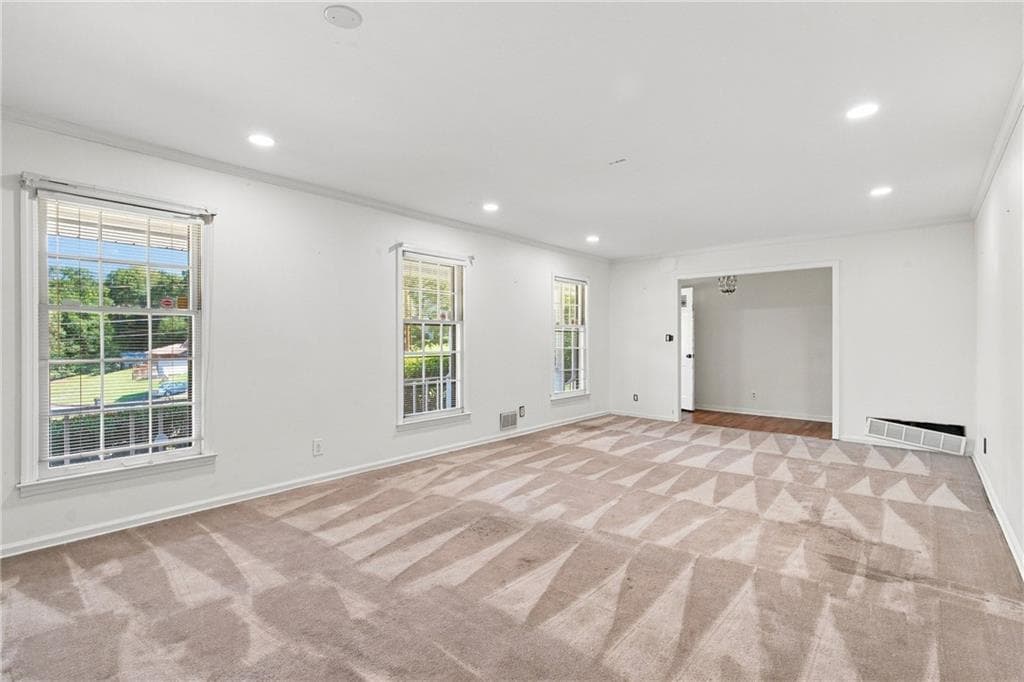 4 bedroom, 4 bathroom, 1,824 sq ft single family residence under contract at 2710 Tanglewood Trail, Atlanta, GA 30344 — photo 7