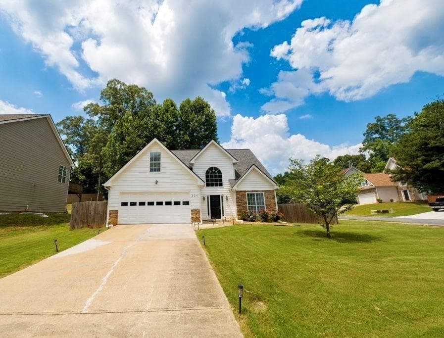 4 bedroom, 3 bathroom, 1,810 sq ft single family residence for sale at 225 Shadetree Lane, Lawrenceville, GA 30044 — photo 5