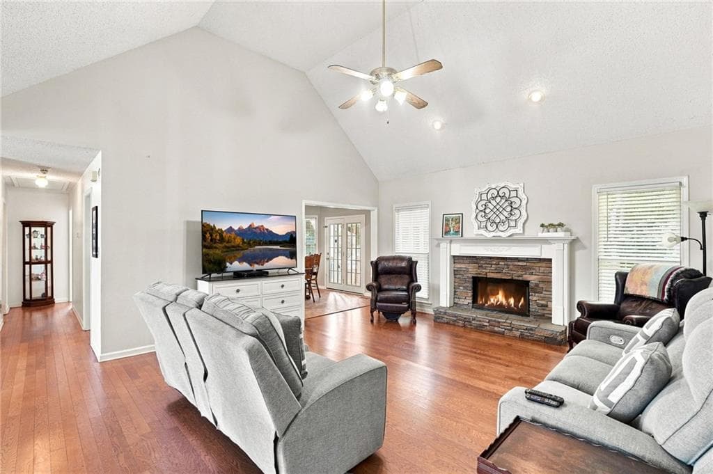 3 bedroom, 2 bathroom, 2,567 sq ft single family residence for sale at 77 Wilshire Walk, Douglasville, GA 30134 — photo 6