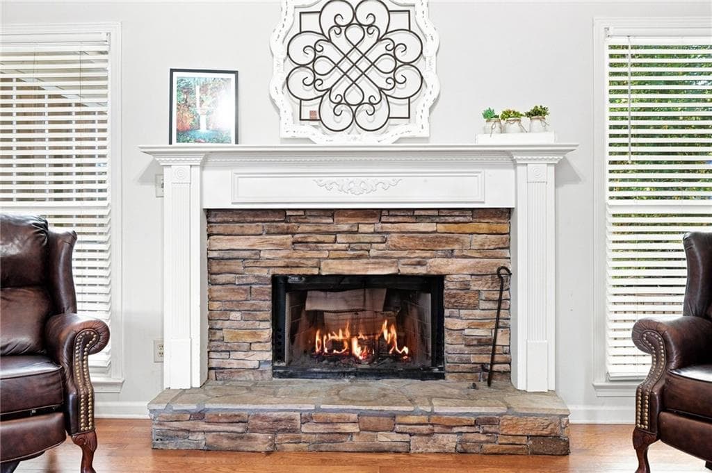 3 bedroom, 2 bathroom, 2,567 sq ft single family residence for sale at 77 Wilshire Walk, Douglasville, GA 30134 — photo 7