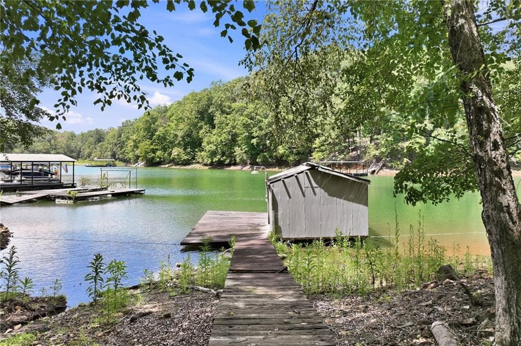 single family residence for sale at 6495 Julian Road, Gainesville, GA 30506 — photo 5