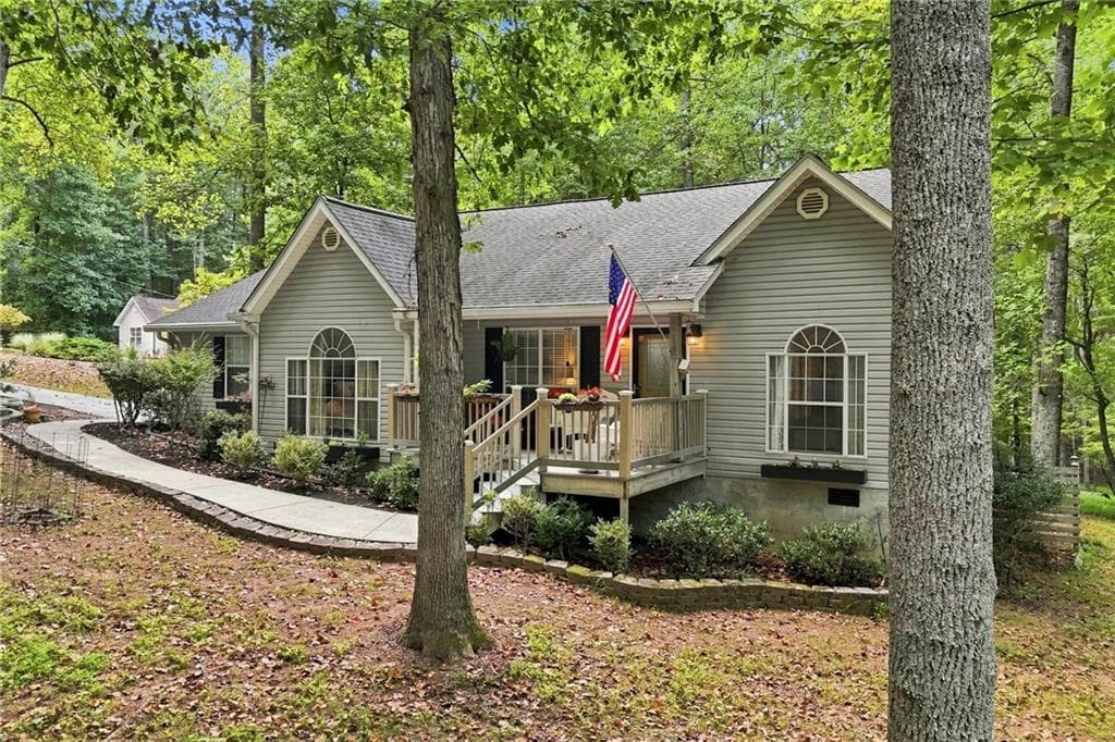 3 bedroom, 2 bathroom, 1,492 sq ft single family residence for sale at 177 Pinebrook Drive, Waleska, GA 30183 — photo 2