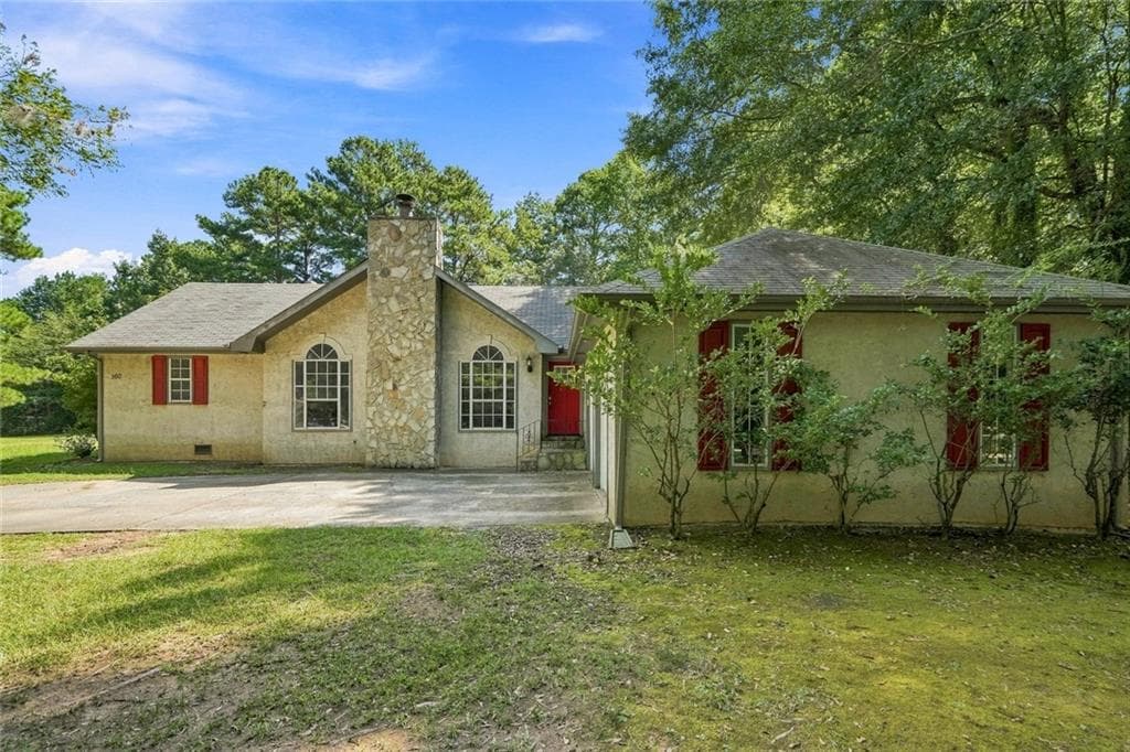 3 bedroom, 2 bathroom, 1,648 sq ft single family residence for sale at 160 Pittypat Place, Mcdonough, GA 30253