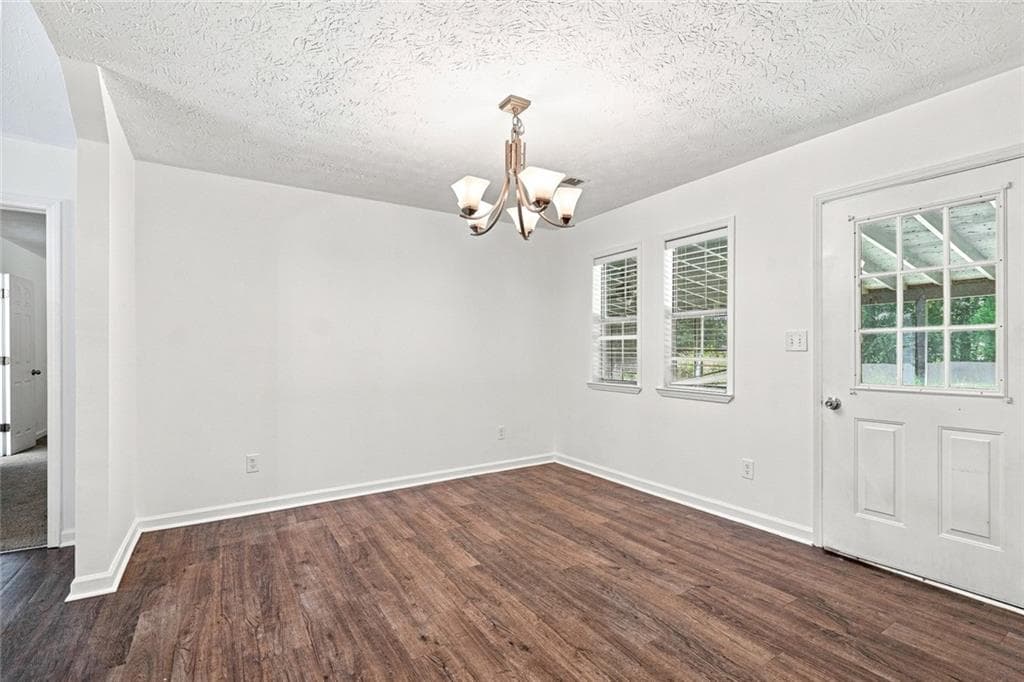 3 bedroom, 2 bathroom, 1,648 sq ft single family residence for sale at 160 Pittypat Place, Mcdonough, GA 30253 — photo 8
