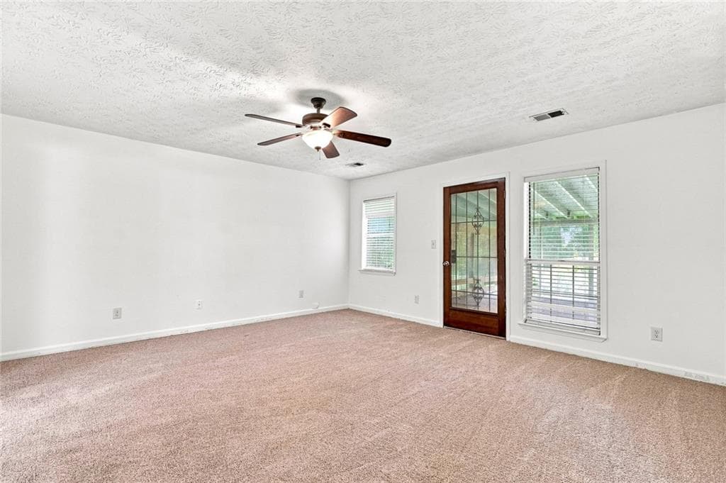 3 bedroom, 2 bathroom, 1,648 sq ft single family residence for sale at 160 Pittypat Place, Mcdonough, GA 30253 — photo 9
