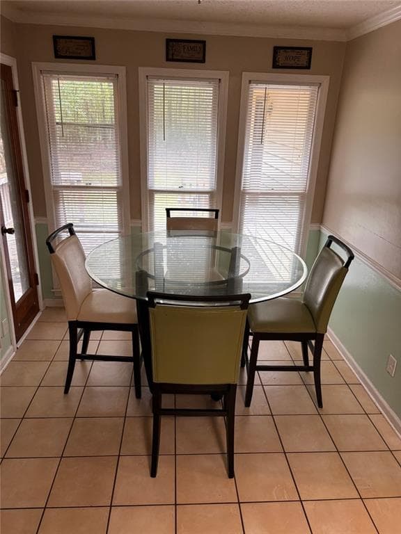 3 bedroom, 2 bathroom, 1,964 sq ft single family residence for sale at 10992 Twelve Oaks Court, Hampton, GA 30228 — photo 6
