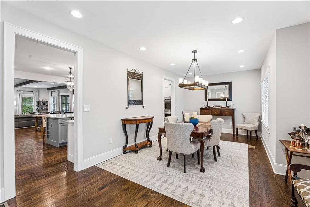 5 bedroom, 5 bathroom, 3,782 sq ft single family residence under contract at 3544 Rockhaven Circle, Atlanta, GA 30324 — photo 5
