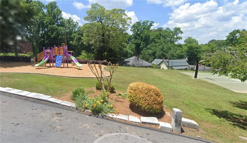 3 bedroom, 2 bathroom, 1,232 sq ft single family residence for rent at 351 Crisler Street, Canton, GA 30114 for $2,300 a month — photo 2