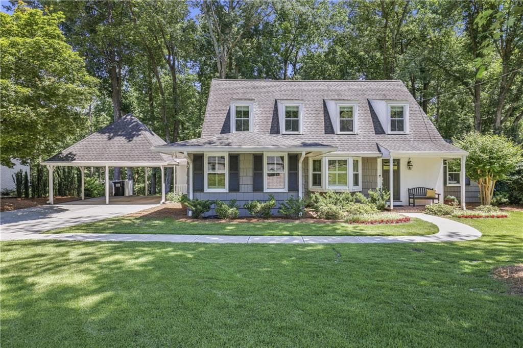 4 bedroom, 4 bathroom, 2,353 sq ft single family residence under contract at 990 Winding Creek Trail, Sandy Springs, GA 30328