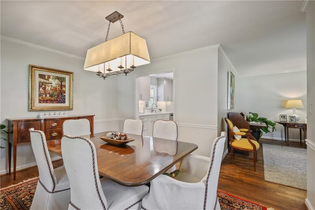4 bedroom, 4 bathroom, 2,353 sq ft single family residence under contract at 990 Winding Creek Trail, Sandy Springs, GA 30328 — photo 9