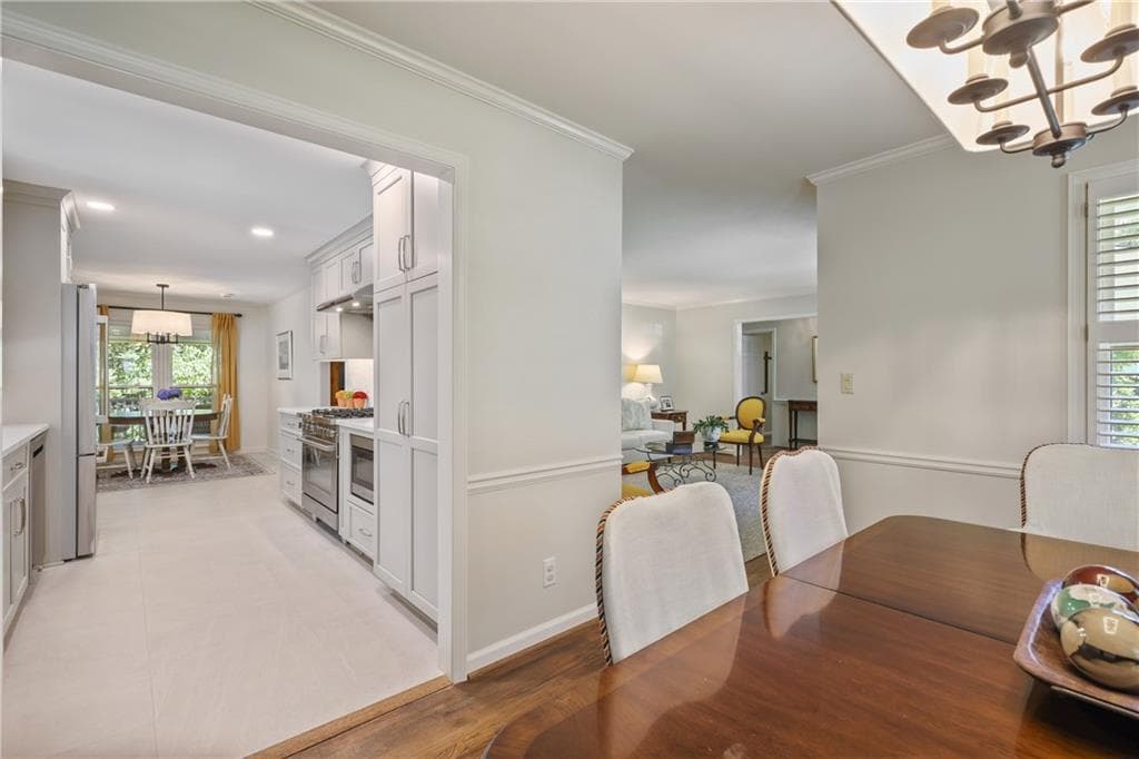 4 bedroom, 4 bathroom, 2,353 sq ft single family residence under contract at 990 Winding Creek Trail, Sandy Springs, GA 30328 — photo 10