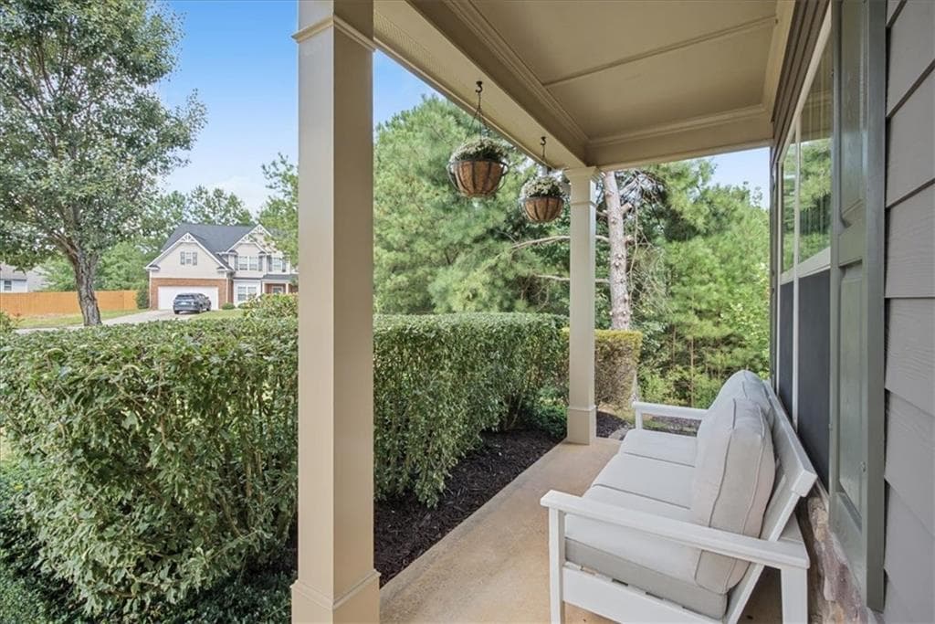 5 bedroom, 3 bathroom, 2,780 sq ft single family residence under contract at 4363 Lippencott Lane, Acworth, GA 30101 — photo 3