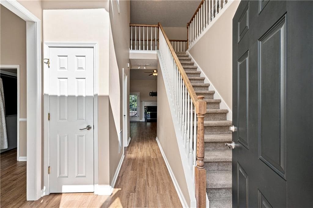 3 bedroom, 3 bathroom, 2,293 sq ft single family residence for sale at 4085 Berkeley Park Drive, Duluth, GA 30096 — photo 3