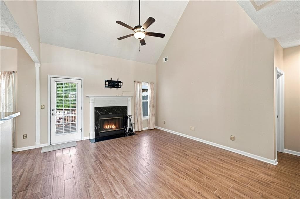 3 bedroom, 3 bathroom, 2,293 sq ft single family residence for sale at 4085 Berkeley Park Drive, Duluth, GA 30096 — photo 9