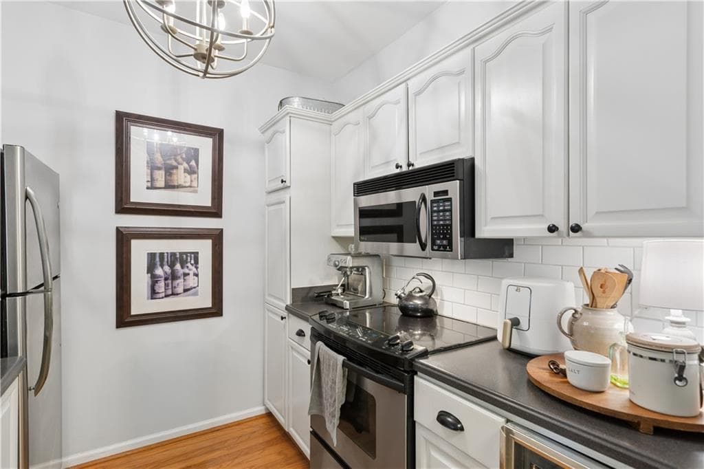 1 bedroom, 1 bathroom, 710 sq ft condominium for sale at 1207 River Green Drive, Atlanta, GA 30327 — photo 7