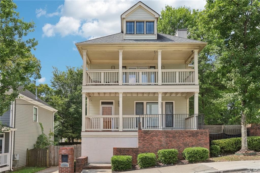 3 bedroom, 3 bathroom, 1,607 sq ft single family residence for rent at 663 Windsor Street, Atlanta, GA 30310 for $3,000 a month — photo 1 of 32