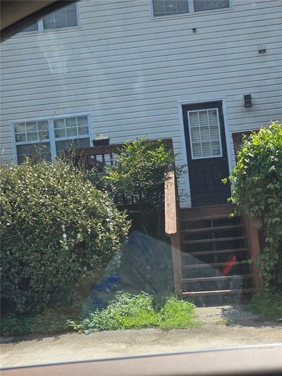 3 bedroom, 3 bathroom, 1,370 sq ft townhouse for rent at 225 Odyssey Turn, Conyers, GA 30012 for $1,800 a month — photo 2