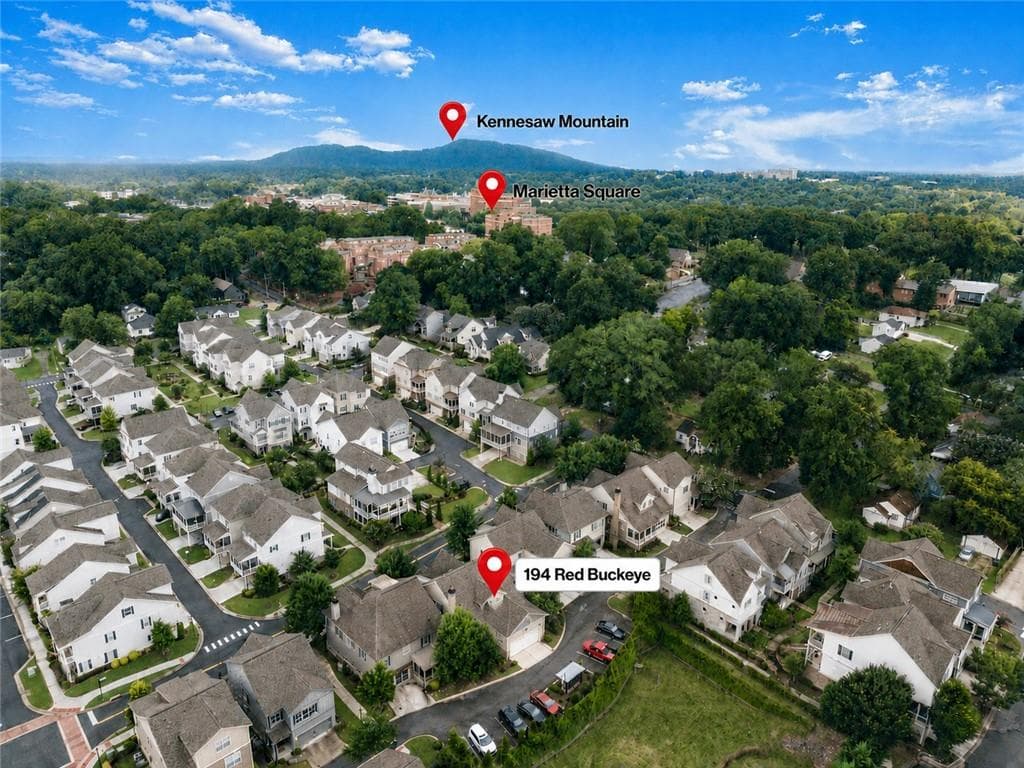3 bedroom, 3 bathroom, 2,474 sq ft single family residence under contract at 194 Red Buckeye Avenue, Marietta, GA 30060 — photo 2