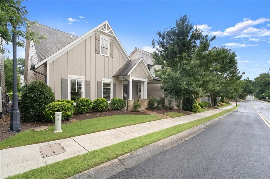 3 bedroom, 3 bathroom, 2,474 sq ft single family residence under contract at 194 Red Buckeye Avenue, Marietta, GA 30060 — photo 8