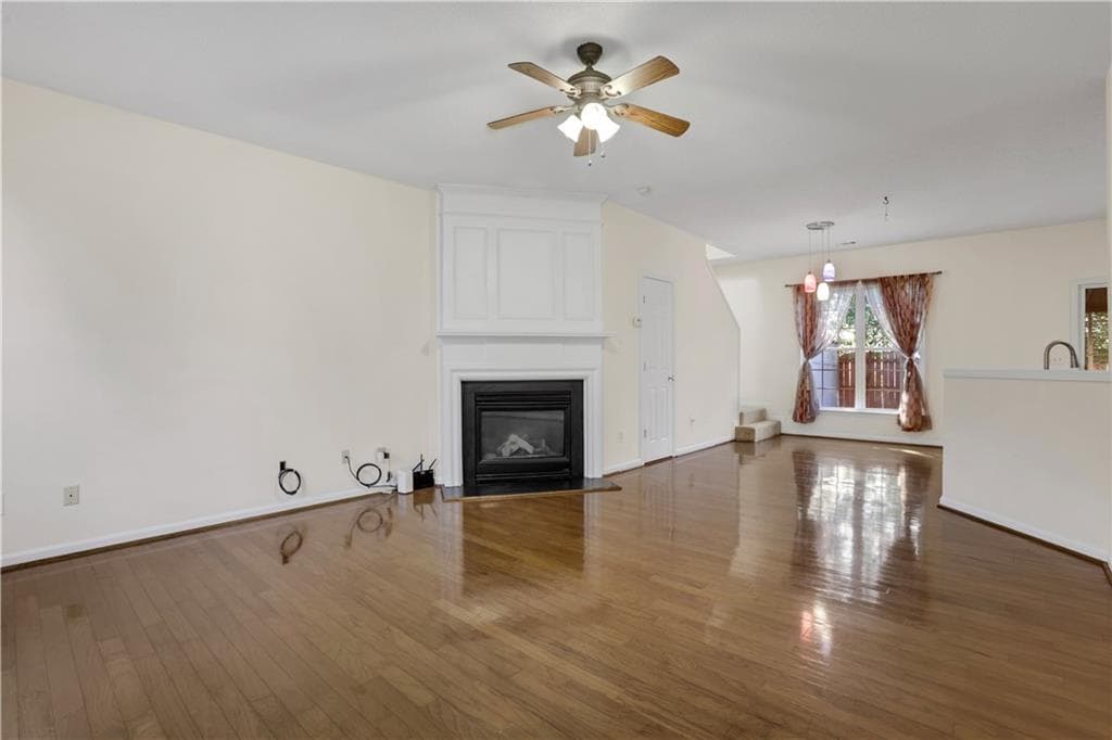3 bedroom, 3 bathroom, 1,436 sq ft single family residence for sale at 1671 Leyland Drive, Kennesaw, GA 30152 — photo 3