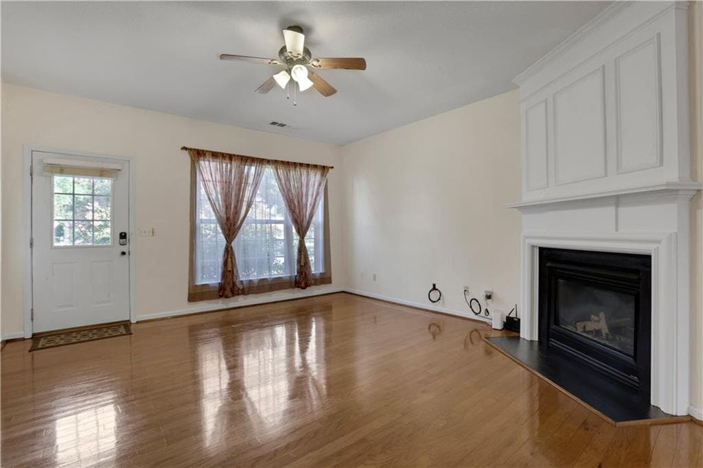 3 bedroom, 3 bathroom, 1,436 sq ft single family residence for sale at 1671 Leyland Drive, Kennesaw, GA 30152 — photo 4