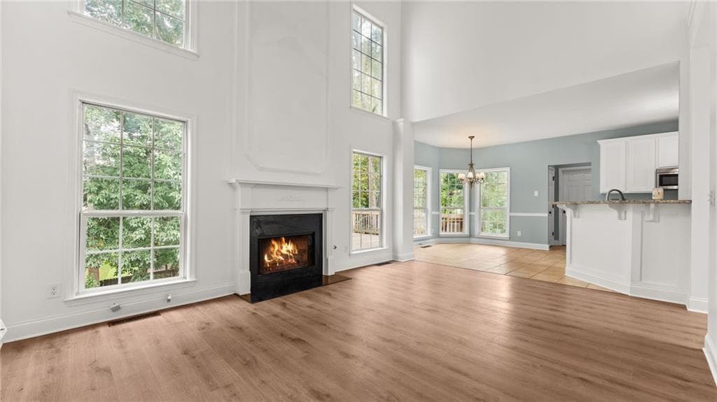 4 bedroom, 4 bathroom, 3,072 sq ft single family residence for sale at 5665 Kennemore Drive, Alpharetta, GA 30004 — photo 9