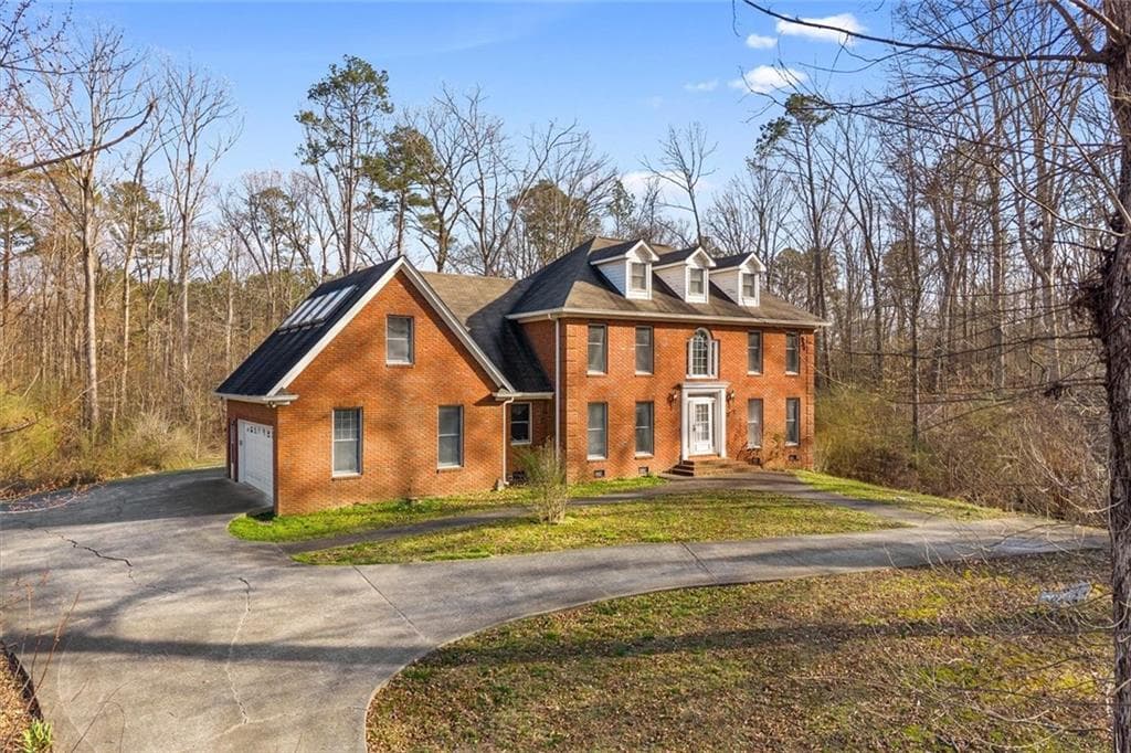 3 bedroom, 3 bathroom, 3,490 sq ft single family residence for sale at 1444 Thrasher Hills, Dalton, GA 30721 — photo 2