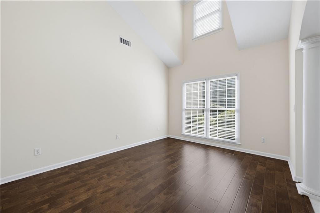 3 bedroom, 3 bathroom, 2,403 sq ft single family residence under contract at 1752 Brackin Court, Grayson, GA 30017 — photo 7