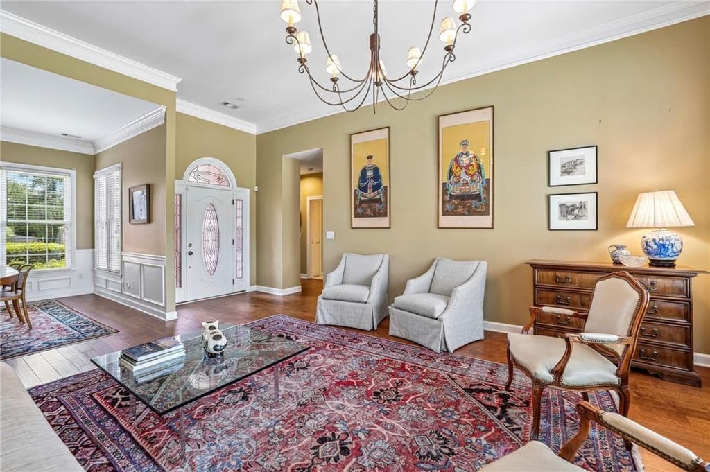 3 bedroom, 2 bathroom, 2,286 sq ft single family residence for sale at 580 Arbor North Way, Alpharetta, GA 30004 — photo 4