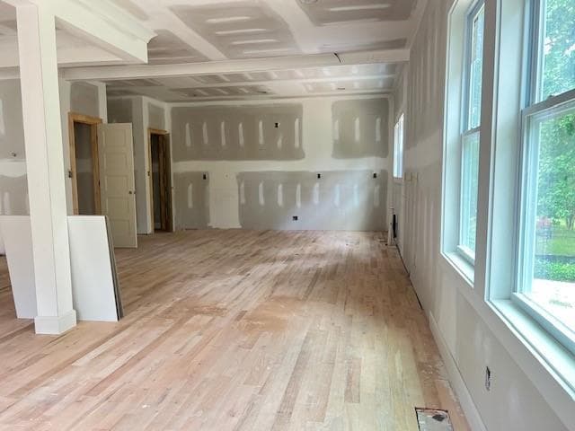 5 bedroom, 5 bathroom, 3,500 sq ft single family residence for sale at 155 Watson Circle, Atlanta, GA 30317 — photo 3
