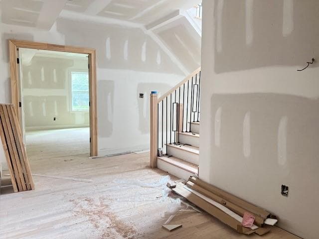 5 bedroom, 5 bathroom, 3,500 sq ft single family residence for sale at 155 Watson Circle, Atlanta, GA 30317 — photo 6
