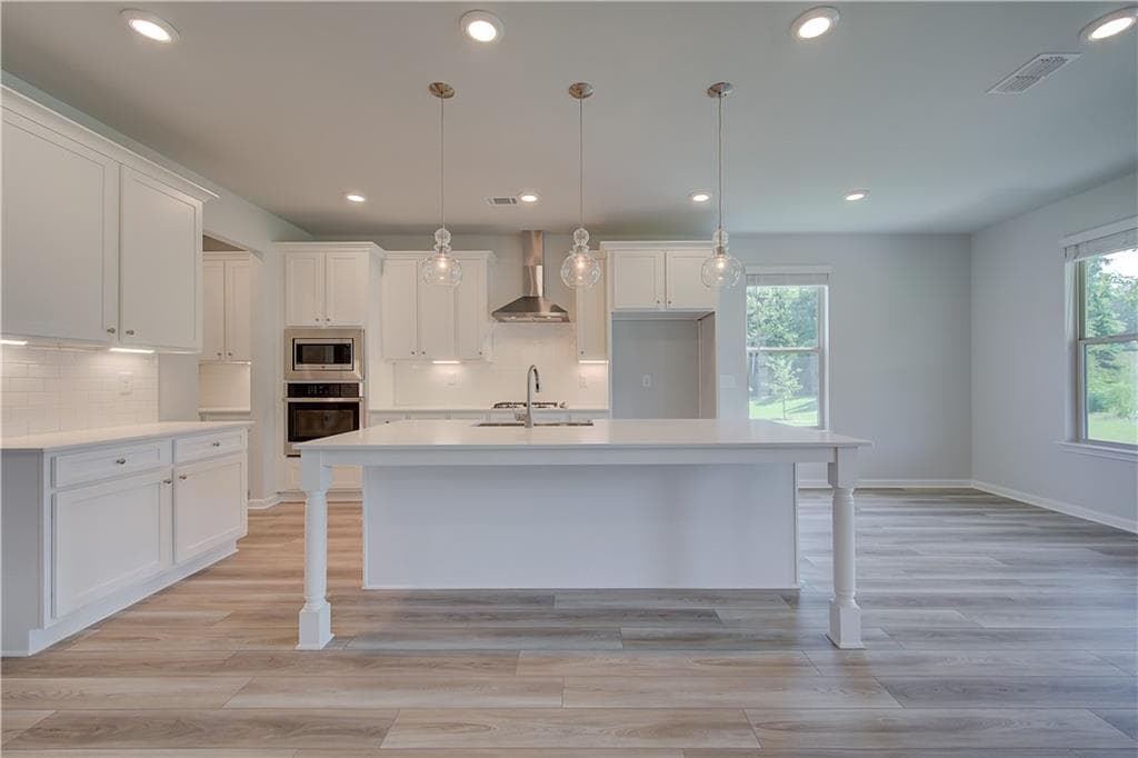 5 bedroom, 5 bathroom, 3,674 sq ft single family residence for sale at 186 Buffalo Trace, Stockbridge, GA 30281 — photo 8