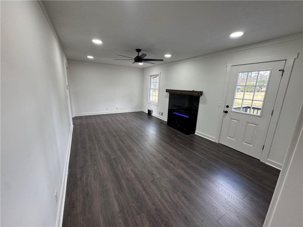 4 bedroom, 2 bathroom, 2,297 sq ft single family residence for rent at 1390 White Oak St SE, Conyers, GA 30013 for $2,450 a month — photo 8