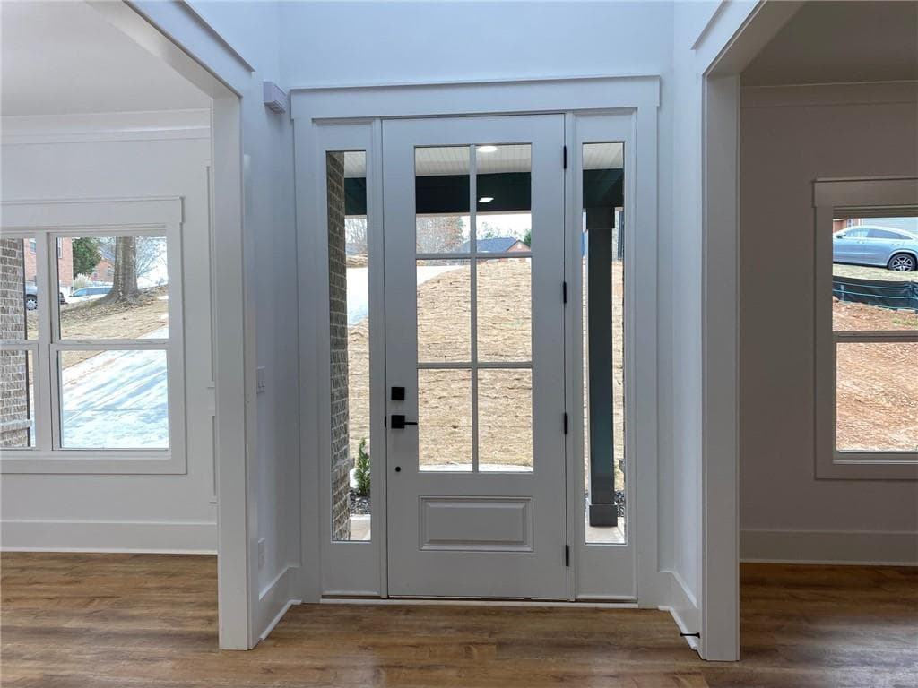 5 bedroom, 6 bathroom, 3,452 sq ft single family residence for sale at 561 Paper Ridge Court, Lawrenceville, GA 30046 — photo 7