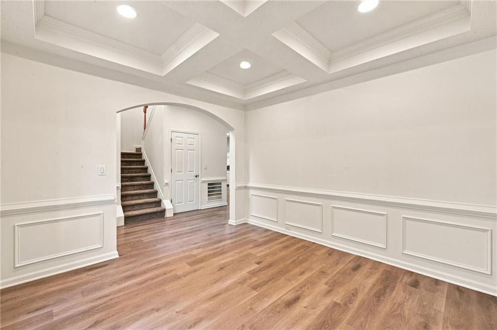 3 bedroom, 3 bathroom, 1,964 sq ft single family residence for sale at 3433 Palm Circle, Kennesaw, GA 30144 — photo 4
