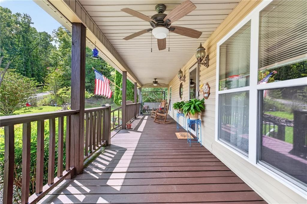 2 bedroom, 3 bathroom, 1,200 sq ft single family residence under contract at 982 Raccoon Ridge, Ranger, GA 30734 — photo 8