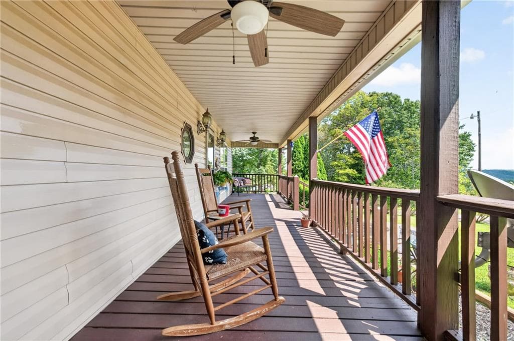 2 bedroom, 3 bathroom, 1,200 sq ft single family residence under contract at 982 Raccoon Ridge, Ranger, GA 30734 — photo 9