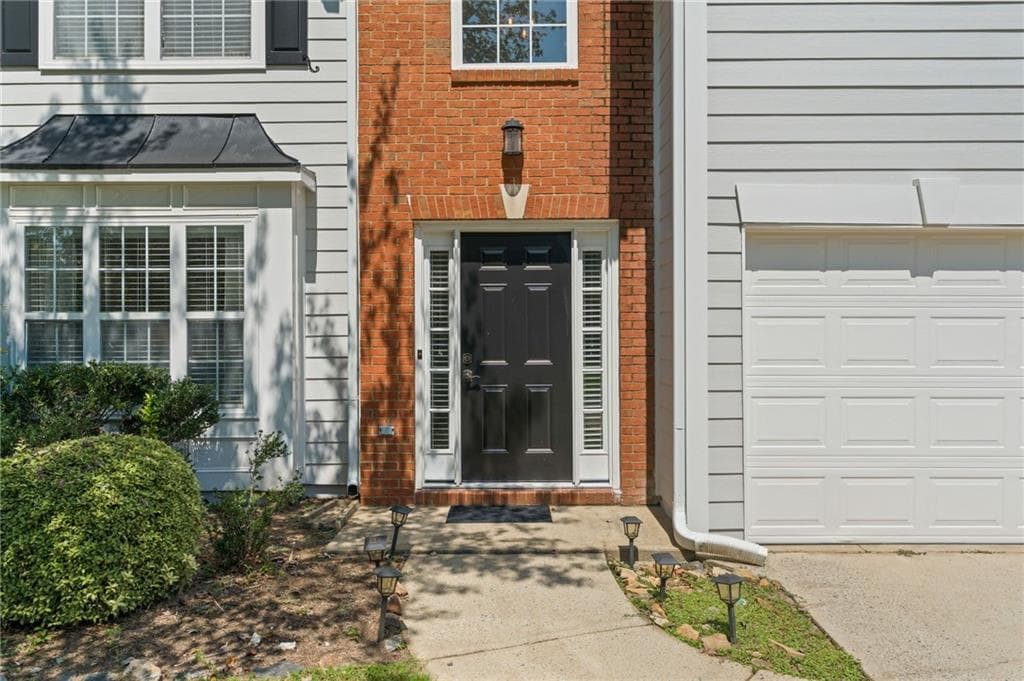 4 bedroom, 3 bathroom, 2,468 sq ft single family residence for sale at 1833 Chasewood Park Drive, Marietta, GA 30066 — photo 9