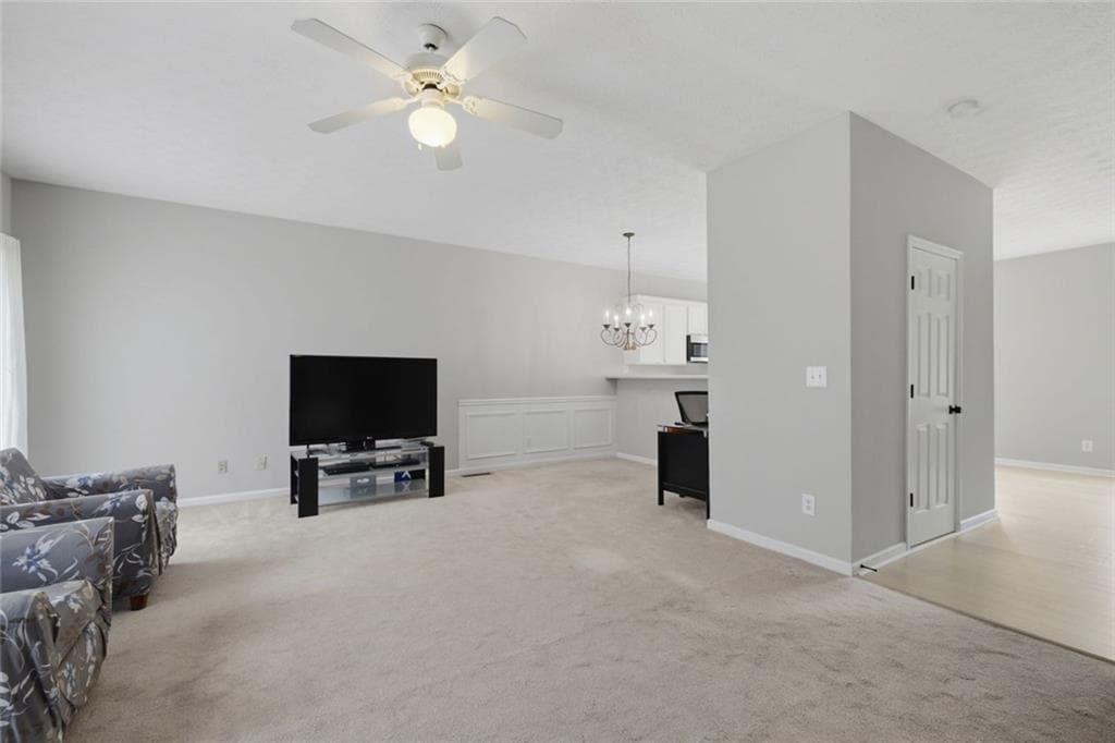 3 bedroom, 4 bathroom, 2,310 sq ft townhouse for sale at 3518 Lantern View Lane, Scottdale, GA 30079 — photo 8