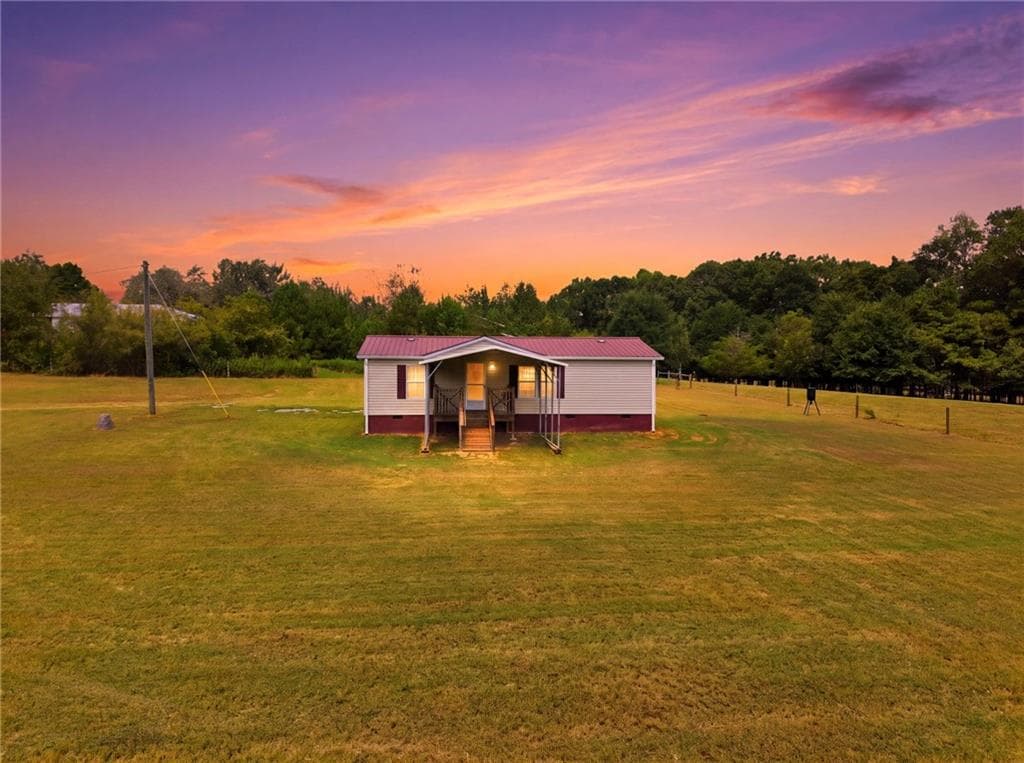 2 bedroom, 2 bathroom, 960 sq ft single family residence for sale at 3350 Waggoners Grove Church Road, Colbert, GA 30628 — photo 2
